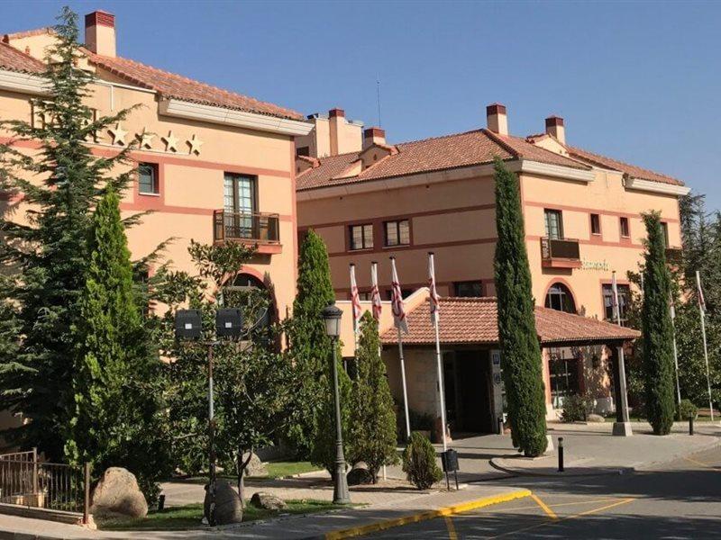 Segovia Sierra De Guadarrama Hotel Los Ángeles de San Rafael Buitenkant foto